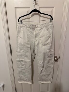 Women’s off White Cargo Pants - Relaxed Fit